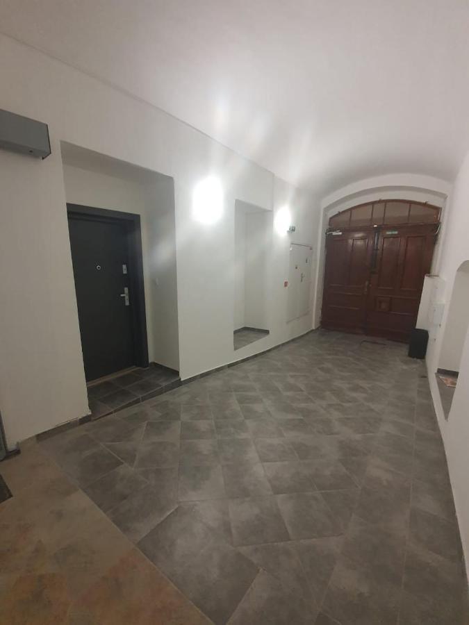 Ferienwohnung Monar Exclusive Center Free Parking In Garage Košice Exterior foto